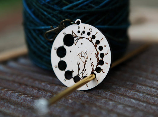 Moonflower & Stars Knitting Needle Gauge