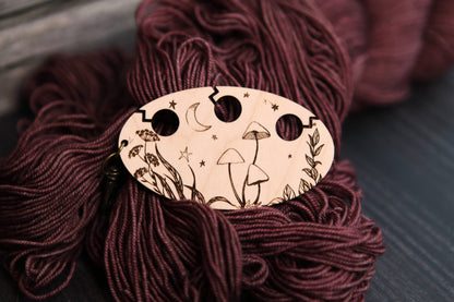 Mushrooms in the Night Sky Yarn Separator