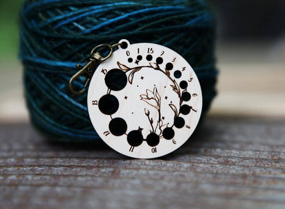 Moonflower & Stars Knitting Needle Gauge