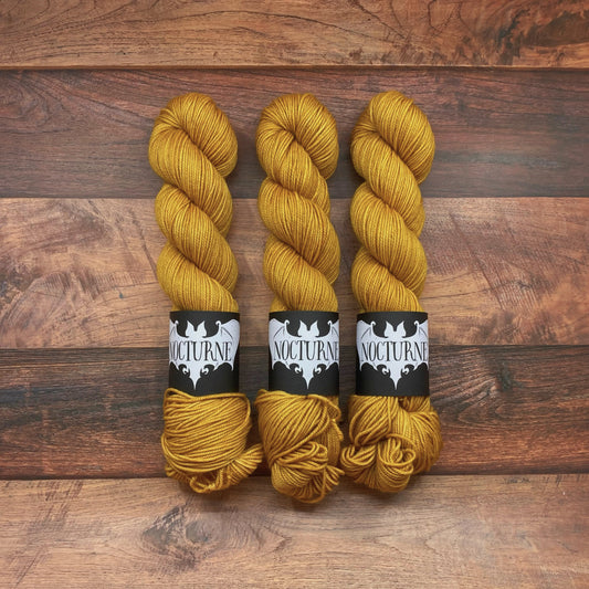Tell the Bees - Mokosh DK