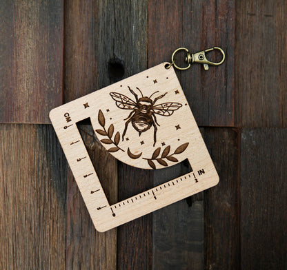 Bee Knit & Crochet Gauge