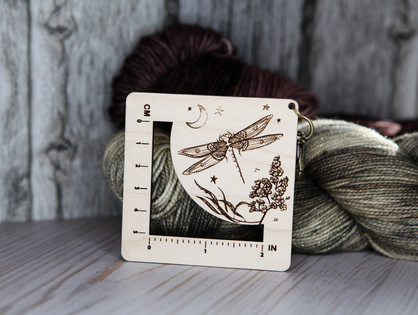 Dragonfly Knit & Crochet Gauge